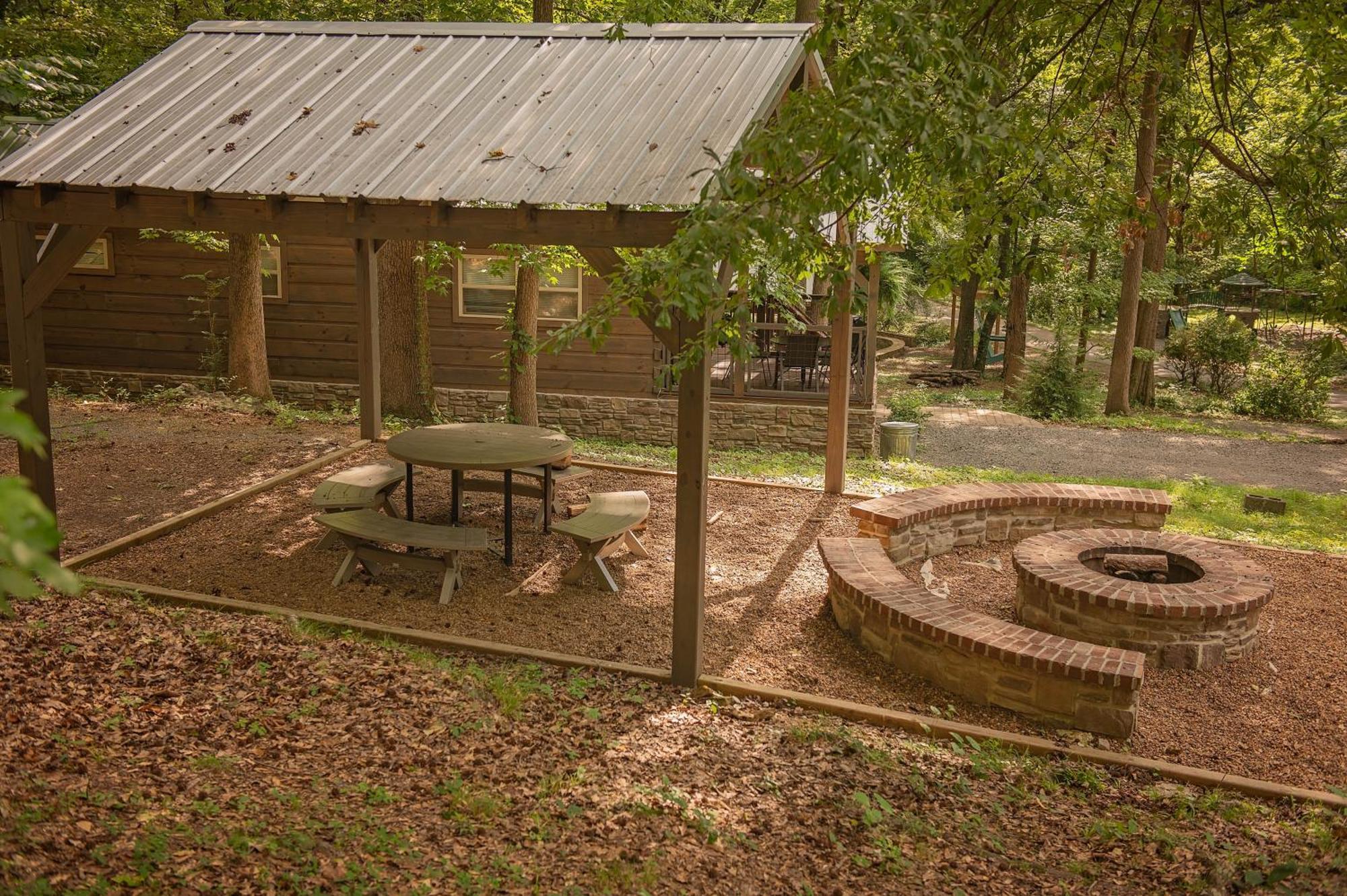 River Cabin Hot Tub & Swim Spa Near Downtown Chattanooga Exterior foto